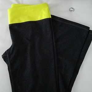 NWOT GAP Fit Boot Cut Pants